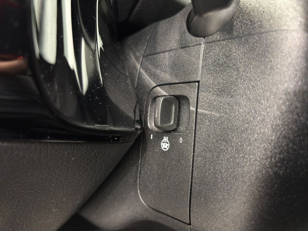 Mercedes-Benz B 220 2024