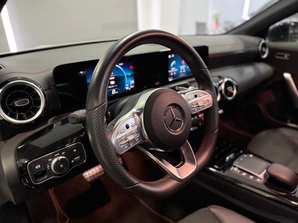 Mercedes-Benz CLA 250 2021