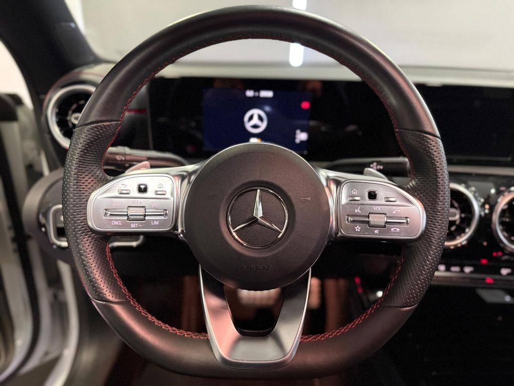 Mercedes-Benz CLA 250 2021