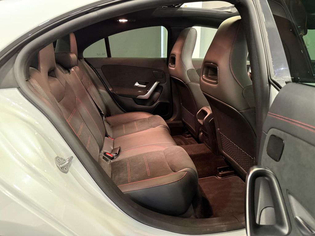 Mercedes-Benz CLA 250 2021