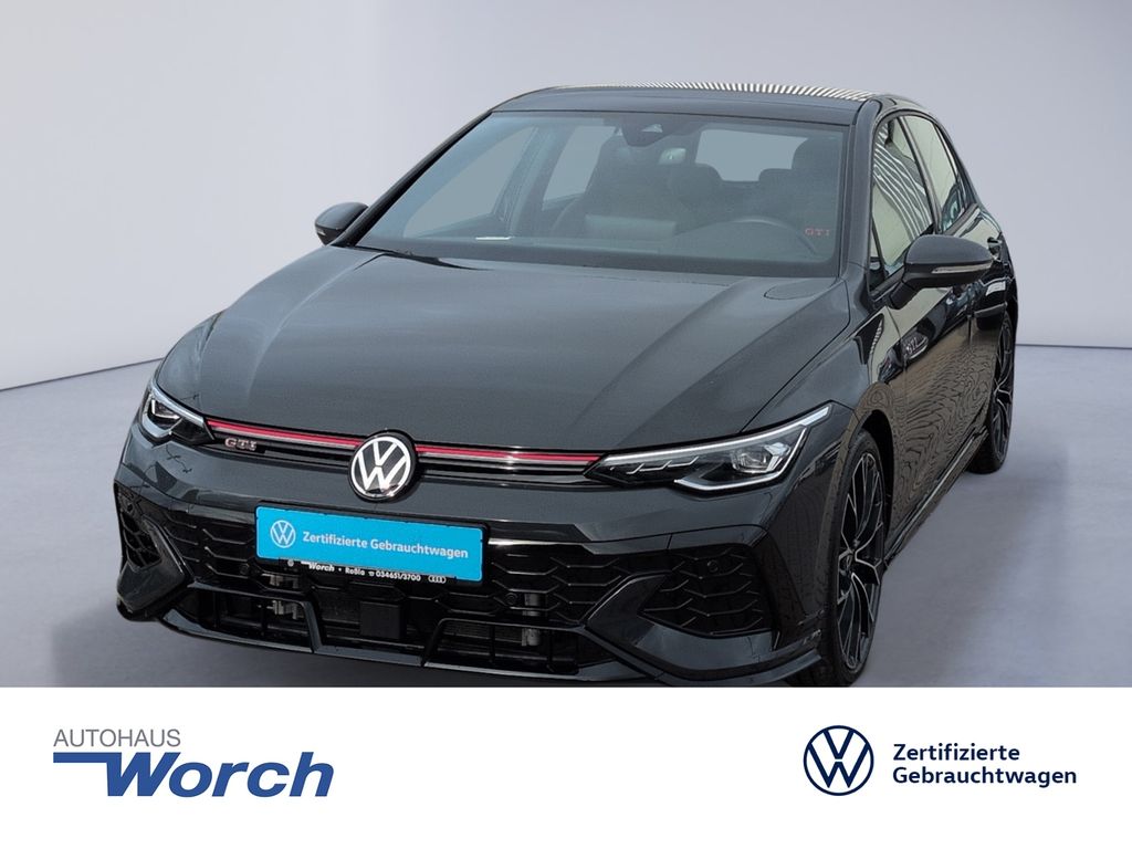 Volkswagen Golf 2025