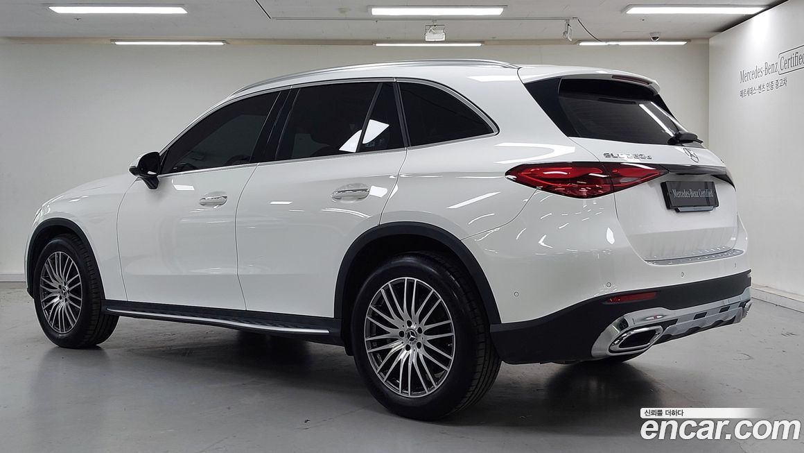 Mercedes-Benz GLC-Class 2024