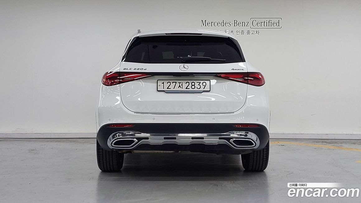 Mercedes-Benz GLC-Class 2024