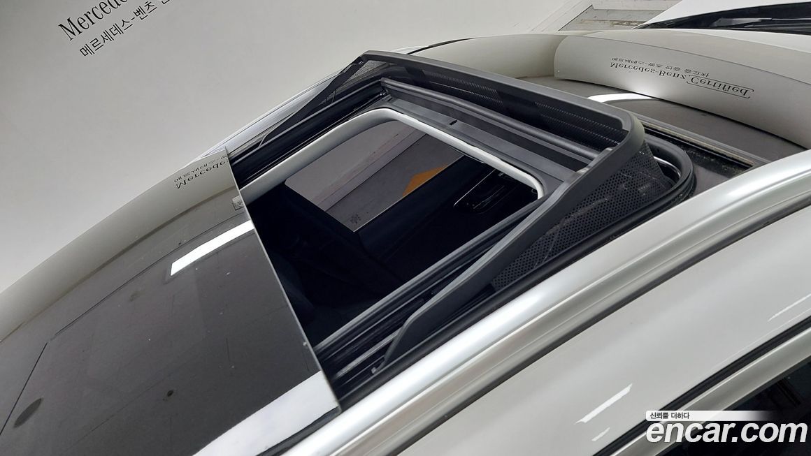 Mercedes-Benz GLC-Class 2024