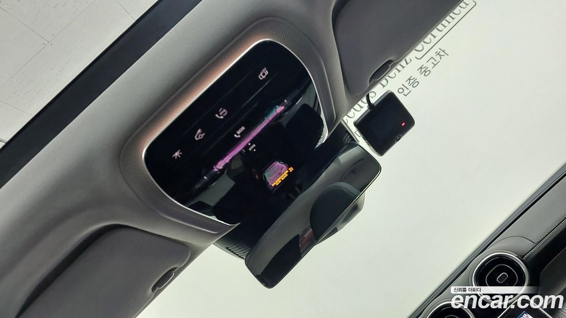 Mercedes-Benz GLC-Class 2024