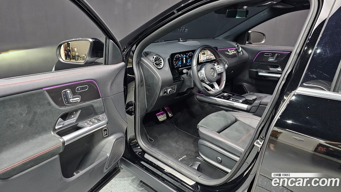 Mercedes-Benz GLA-Class 2023