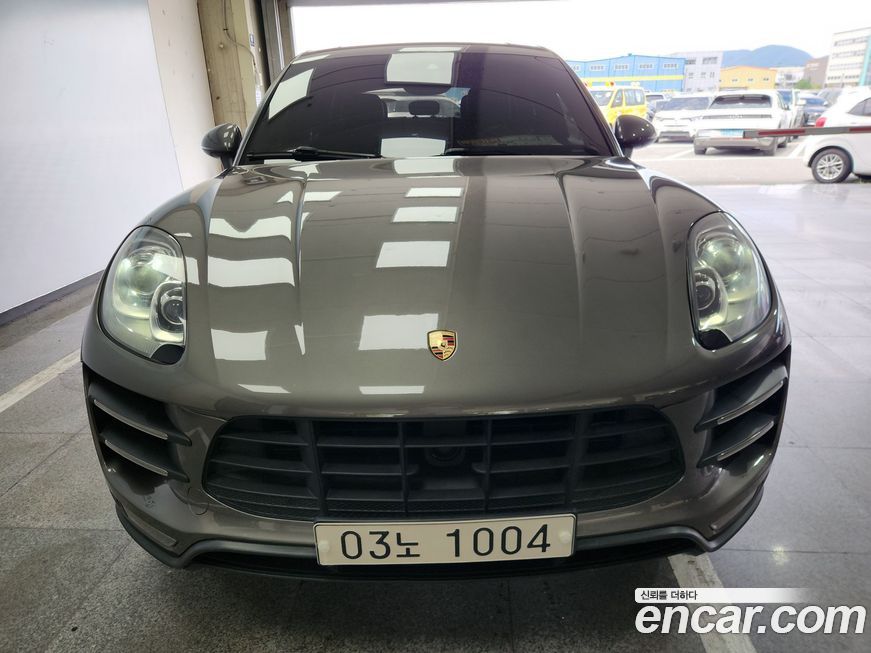 Porsche Macan 2015
