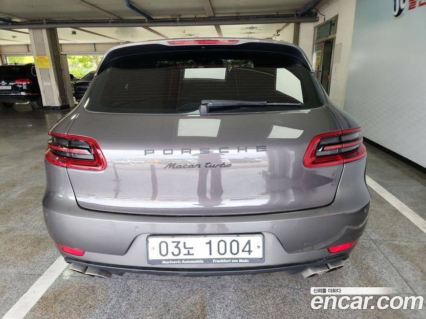 Porsche Macan 2015