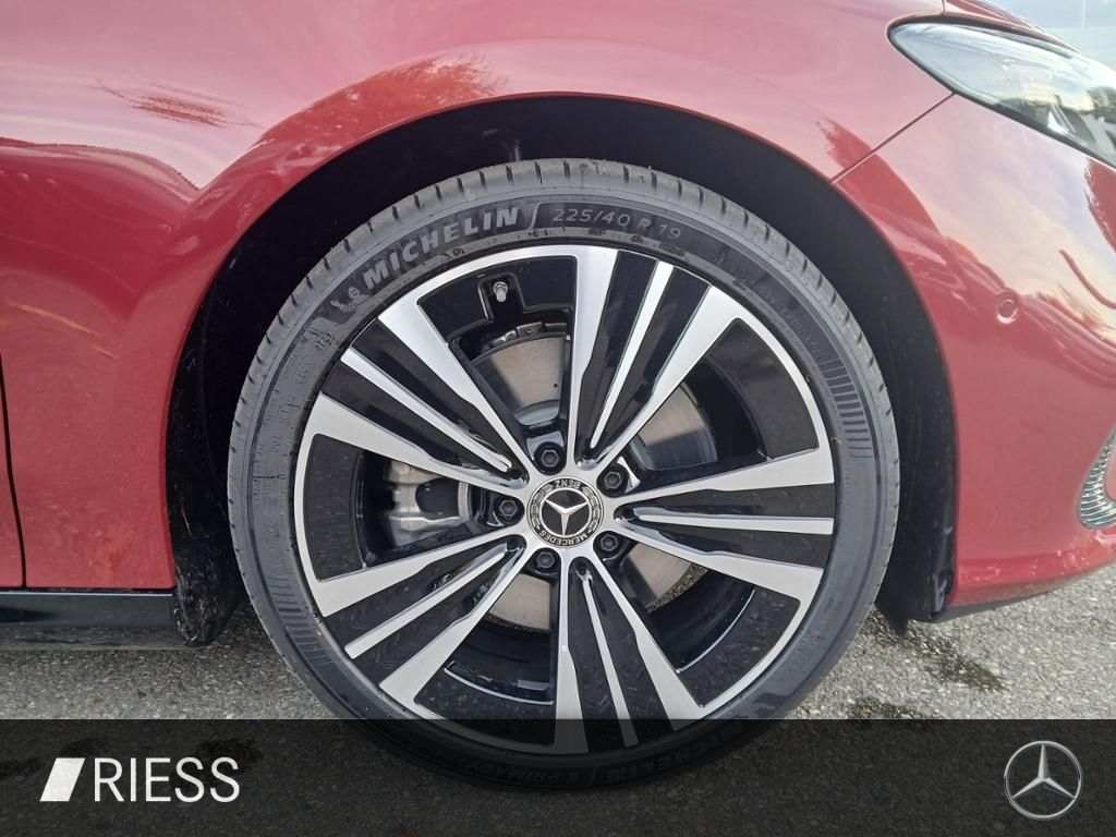 Mercedes-Benz CLA 250 2025
