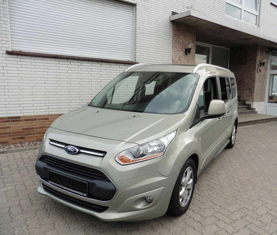Ford Grand Tourneo 2015