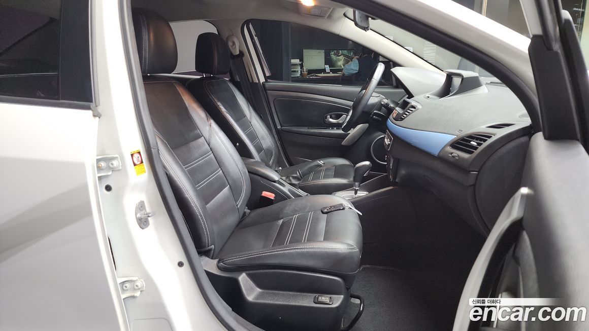 Renault-KoreaSamsung SM3 2016