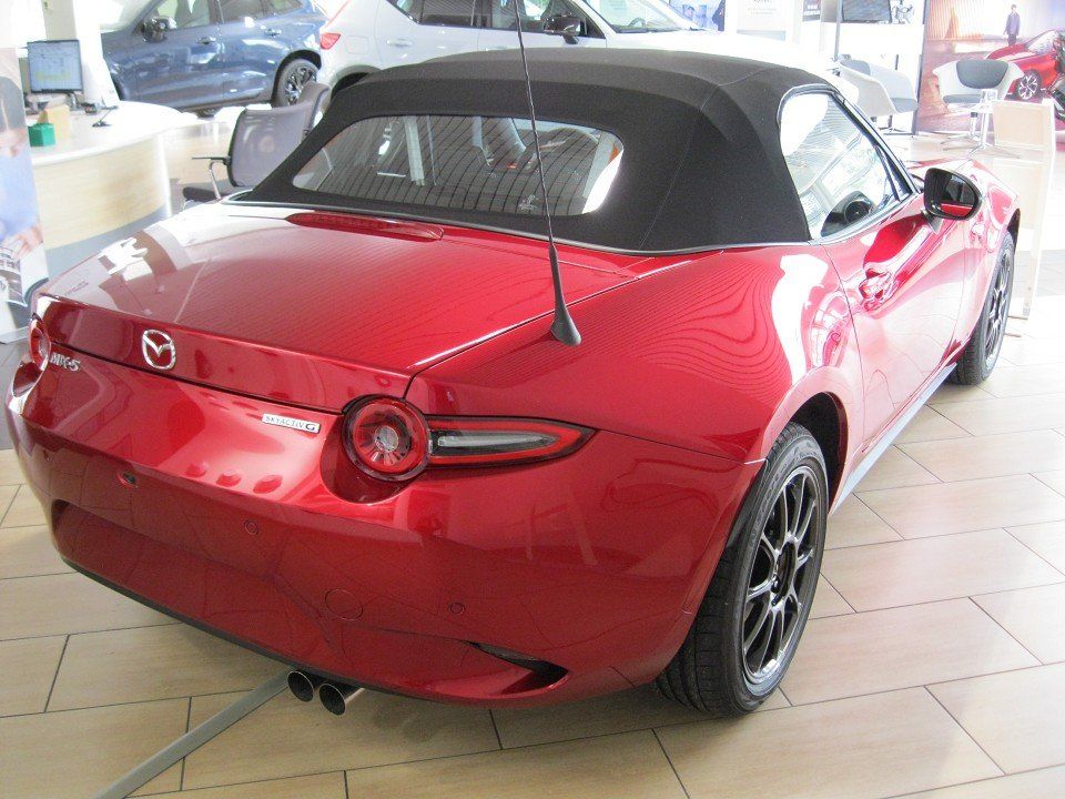Mazda MX-5 2025