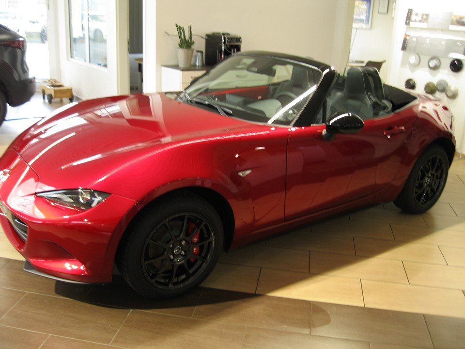 Mazda MX-5 2025