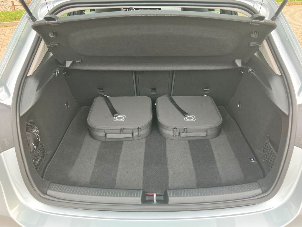 Mercedes-Benz A 250 2024