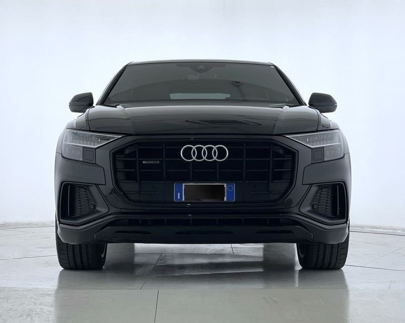 Audi Q8 2023