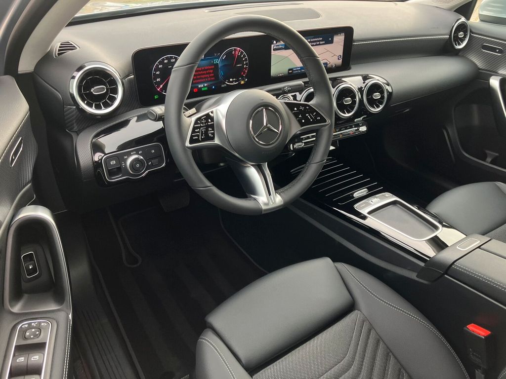 Mercedes-Benz A 250 2024