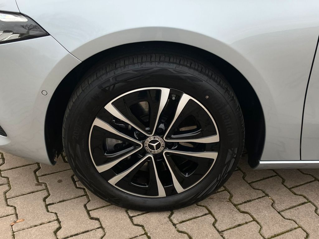 Mercedes-Benz A 250 2024
