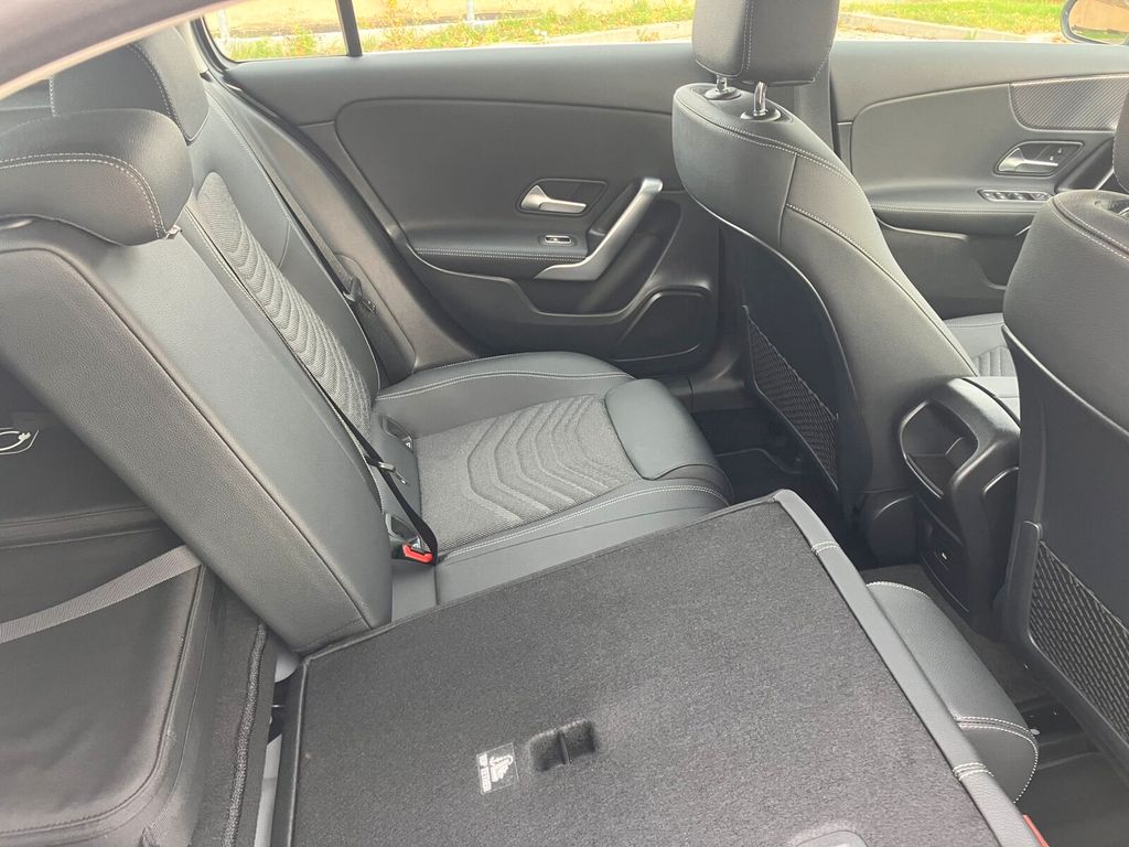 Mercedes-Benz A 250 2024