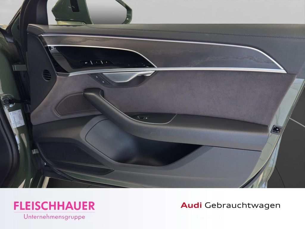 Audi A8 2023