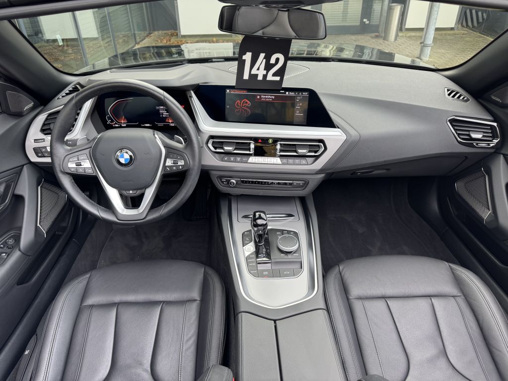 BMW Z4 2025