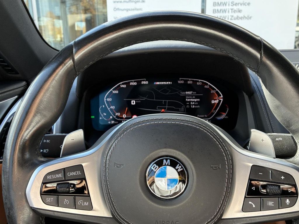 BMW M850 2021