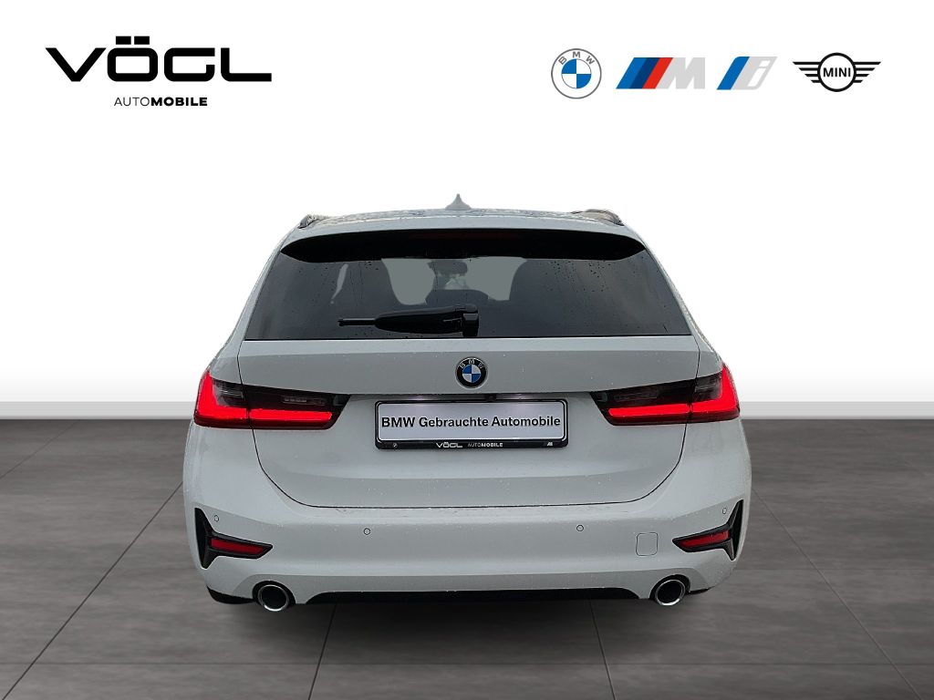 BMW 320 2022