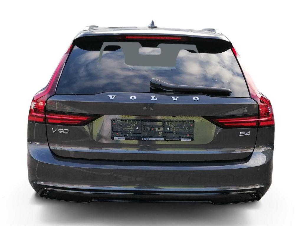 Volvo V90 2023