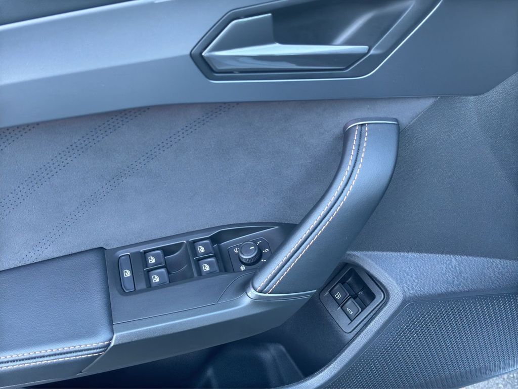 Cupra Leon 2025