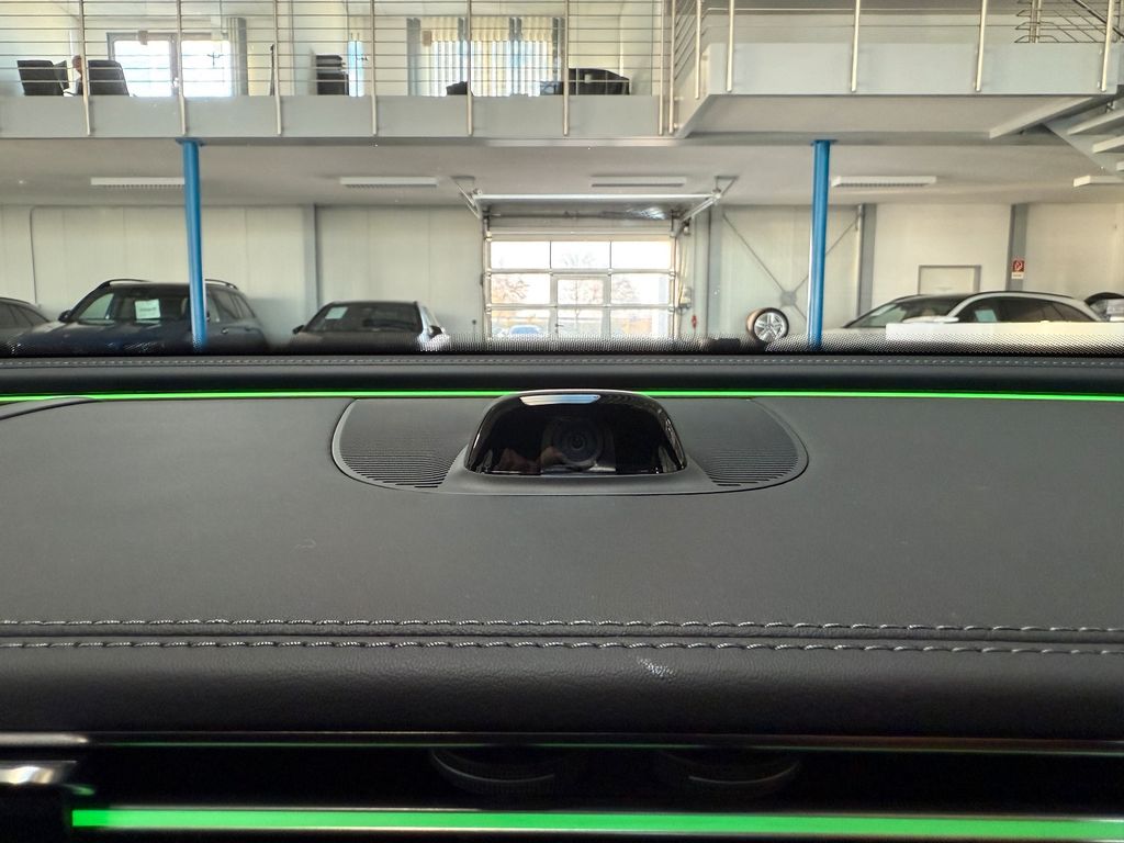 Mercedes-Benz E 300 2023