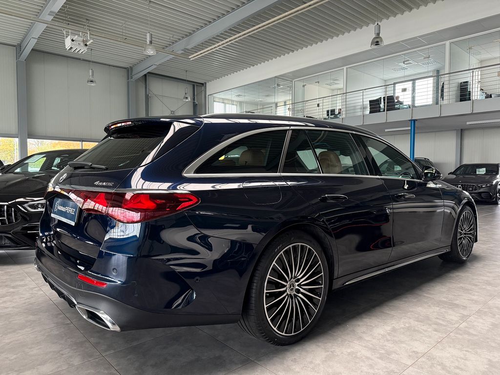 Mercedes-Benz E 300 2023