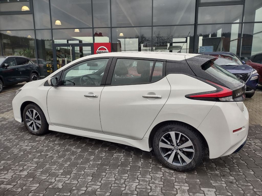 Nissan Leaf 2021