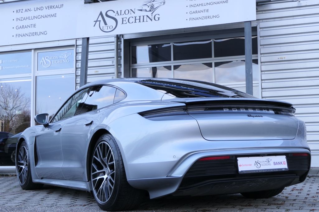 Porsche Taycan 2020