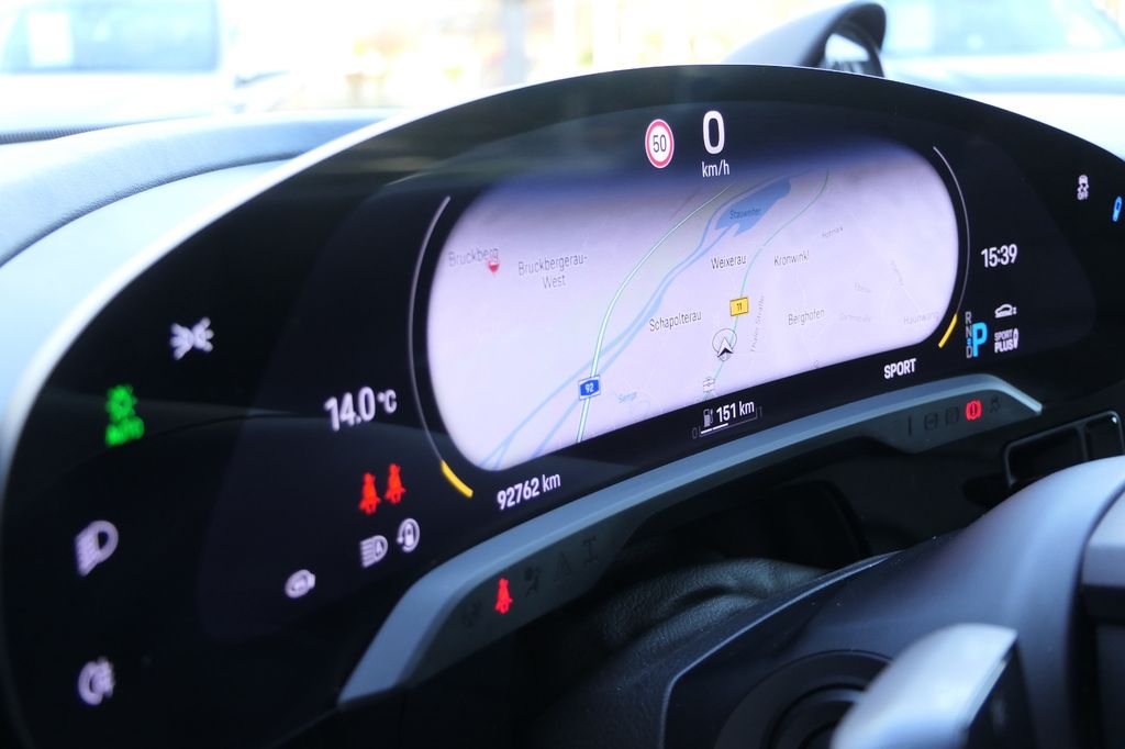 Porsche Taycan 2020