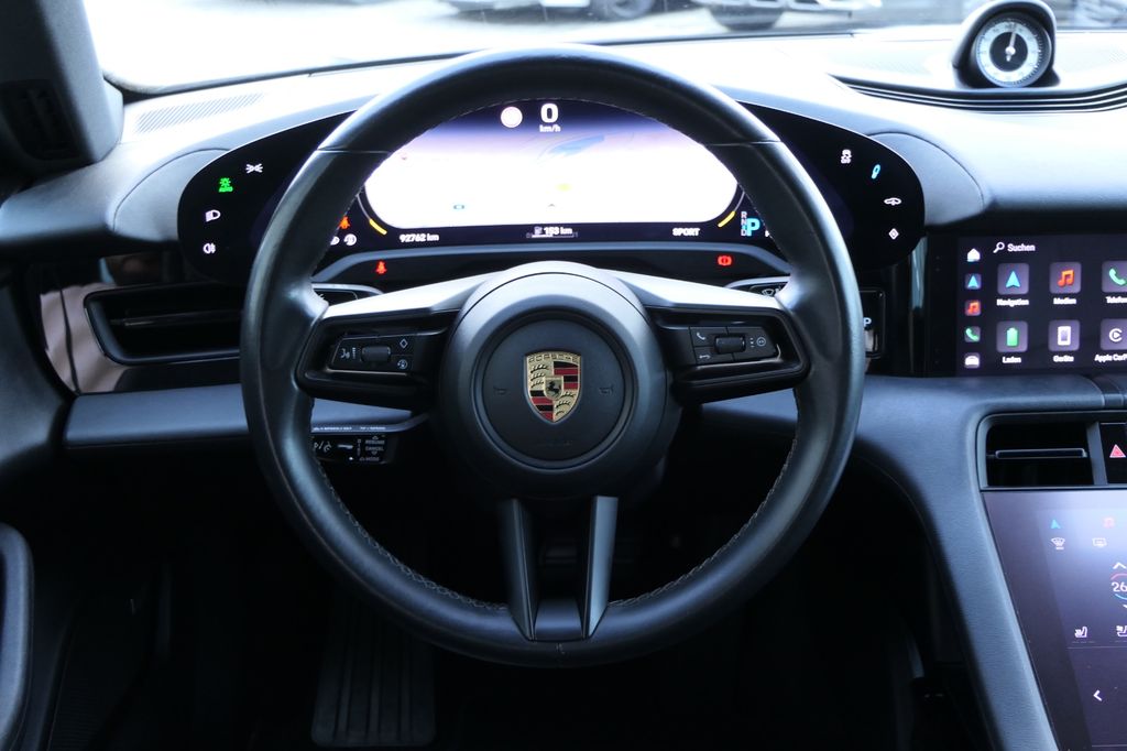 Porsche Taycan 2020
