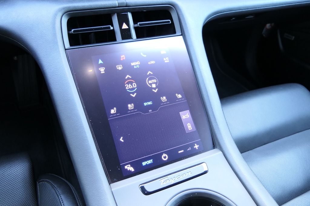 Porsche Taycan 2020