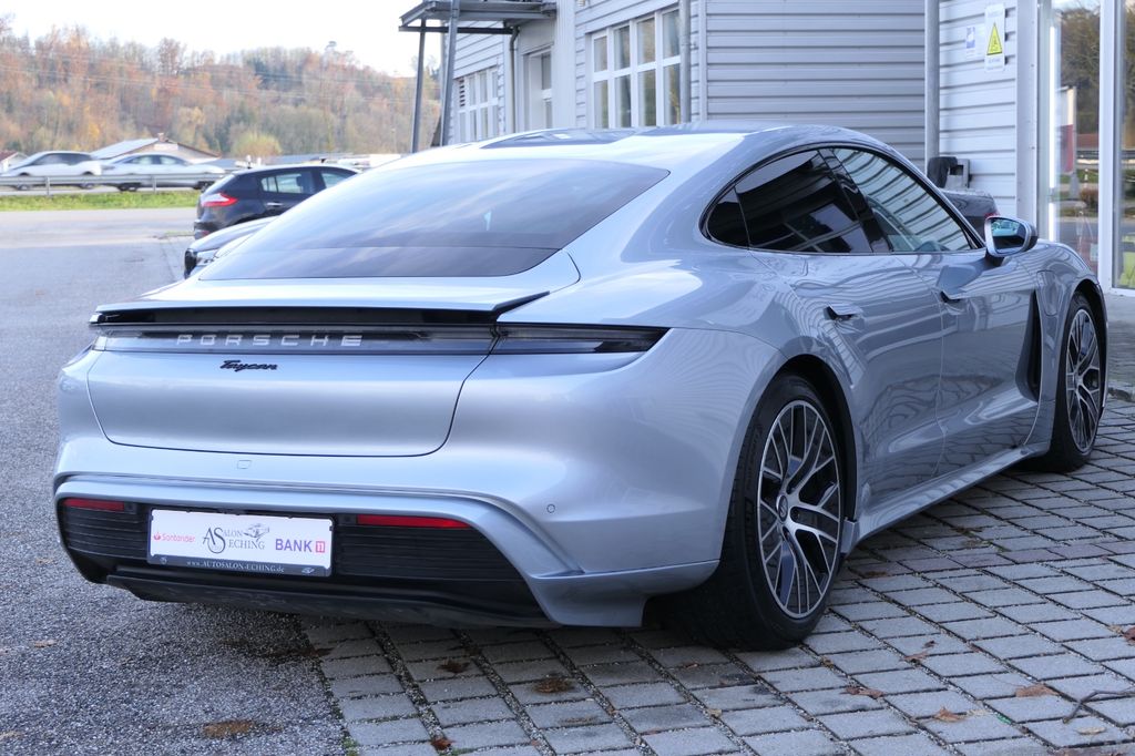 Porsche Taycan 2020