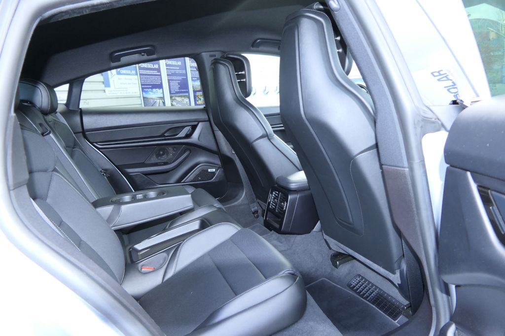 Porsche Taycan 2020