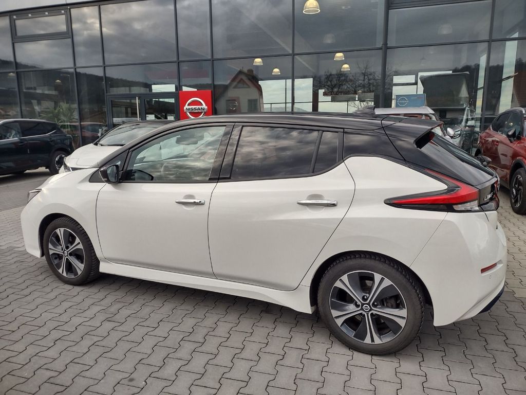 Nissan Leaf 2021