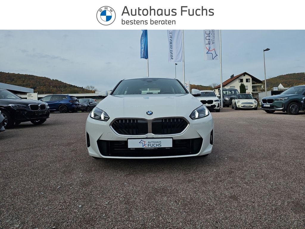 BMW 120 2024