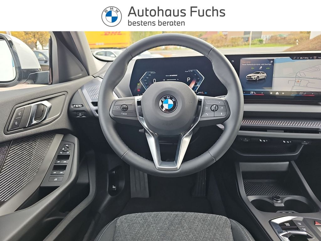 BMW 120 2024
