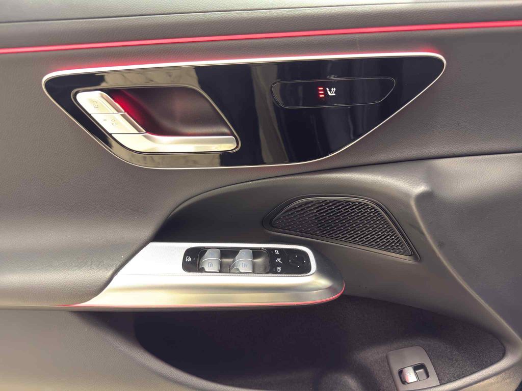 Mercedes-Benz E 200 2024