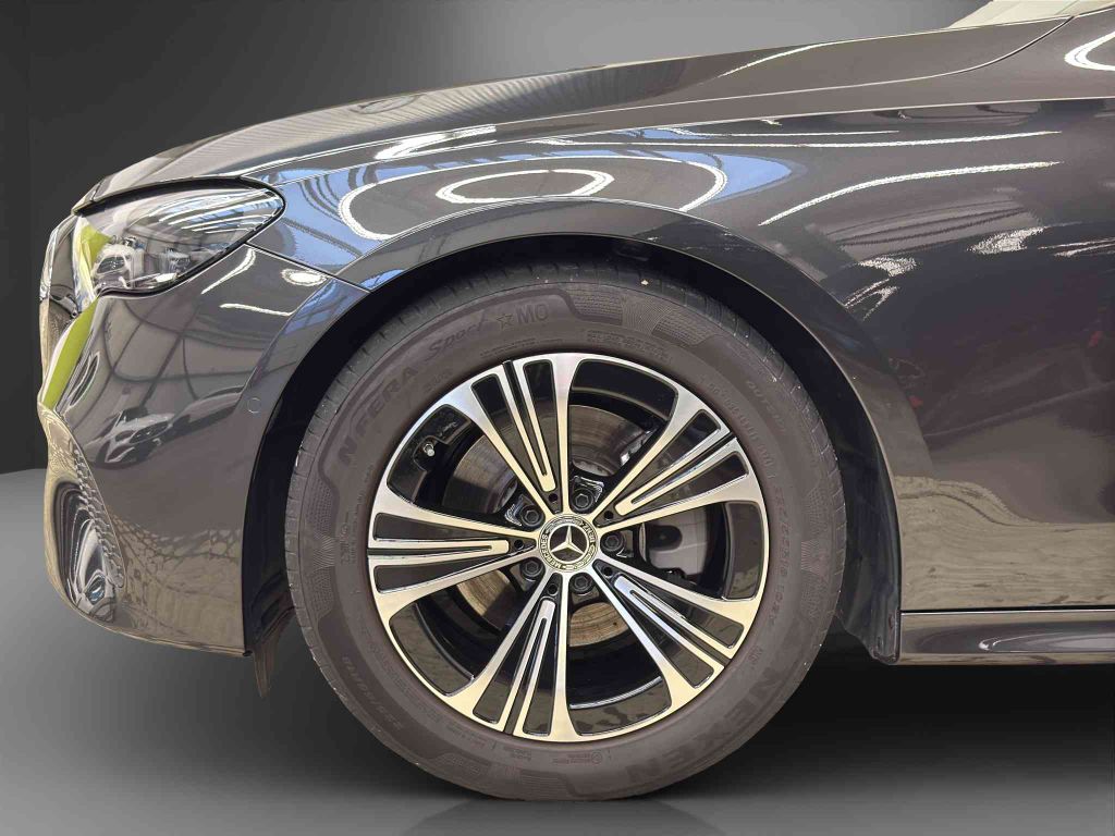Mercedes-Benz E 200 2024