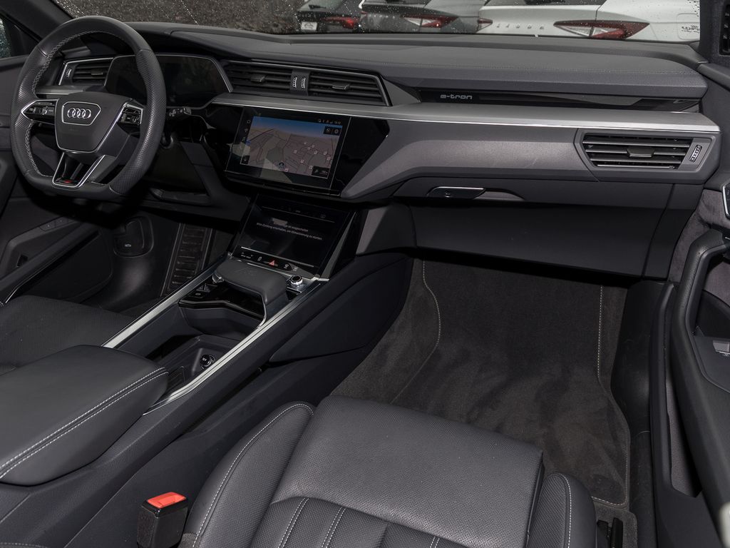 Audi e-tron 2022