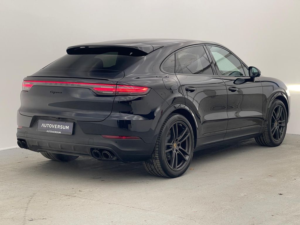 Porsche Cayenne 2021
