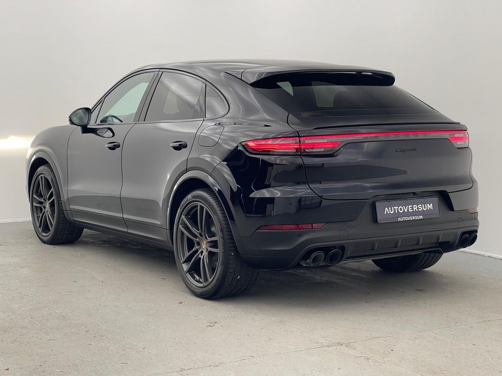 Porsche Cayenne 2021