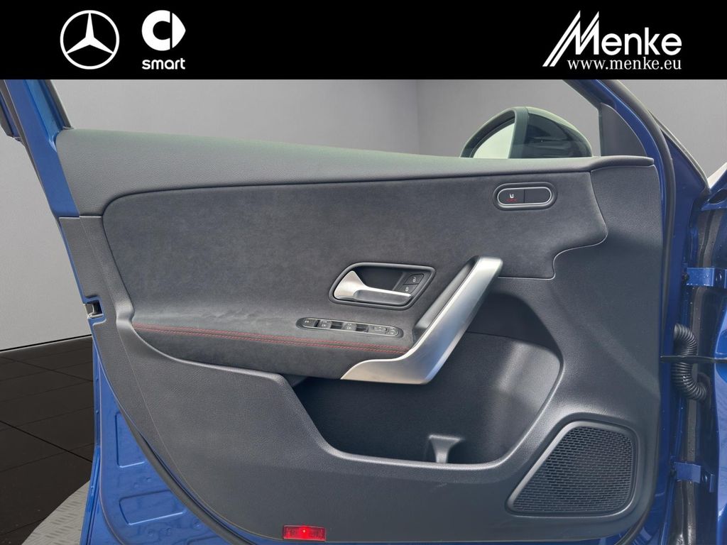 Mercedes-Benz A 200 2024