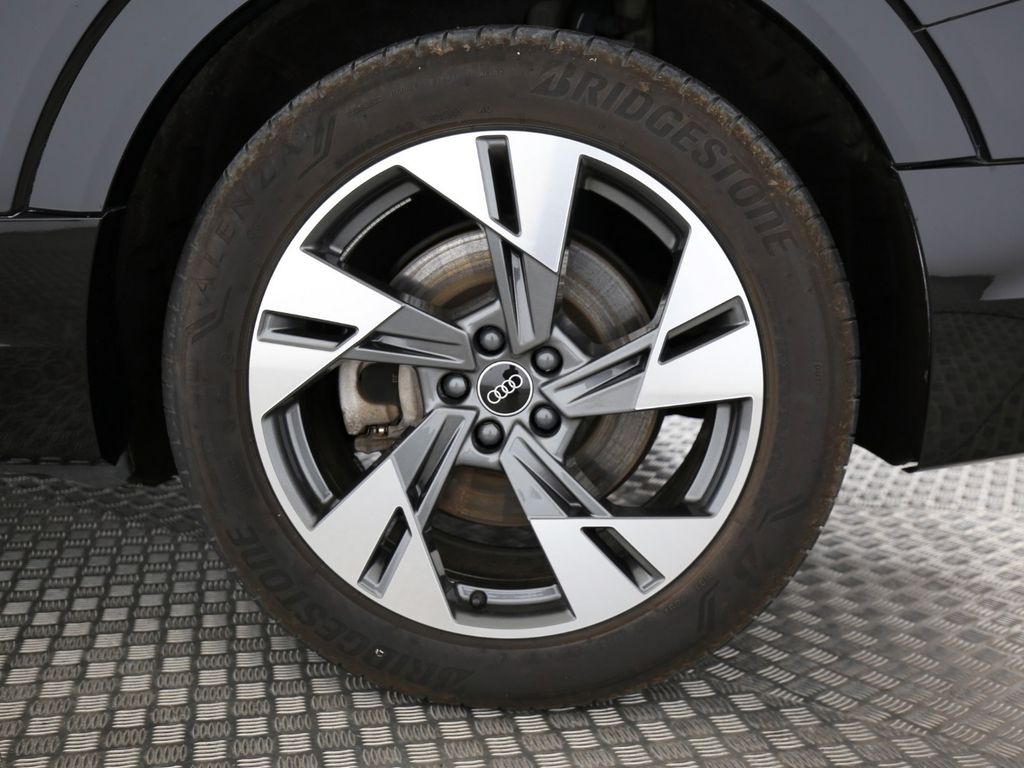Audi e-tron 2022