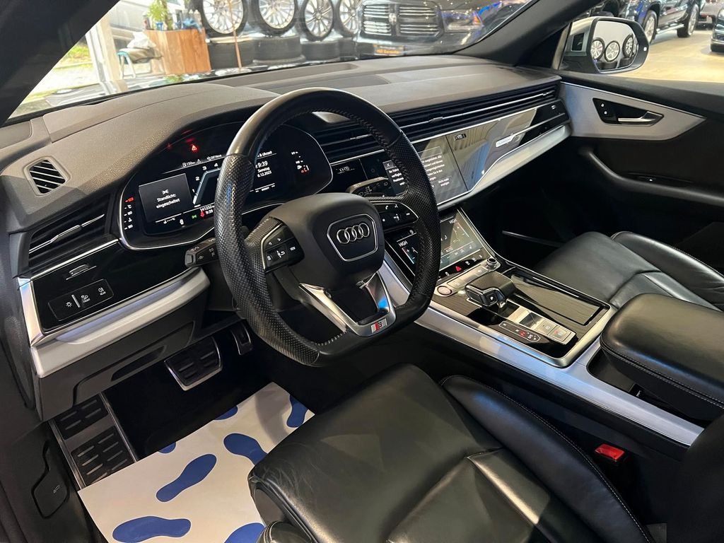 Audi SQ8 2020