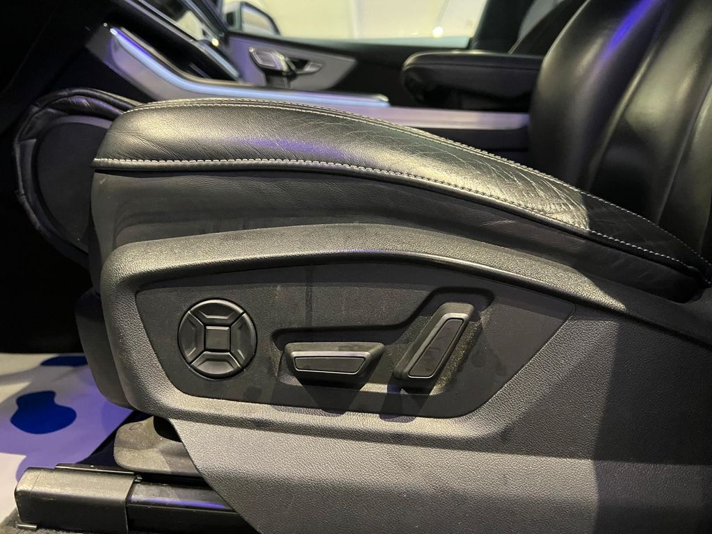 Audi SQ8 2020