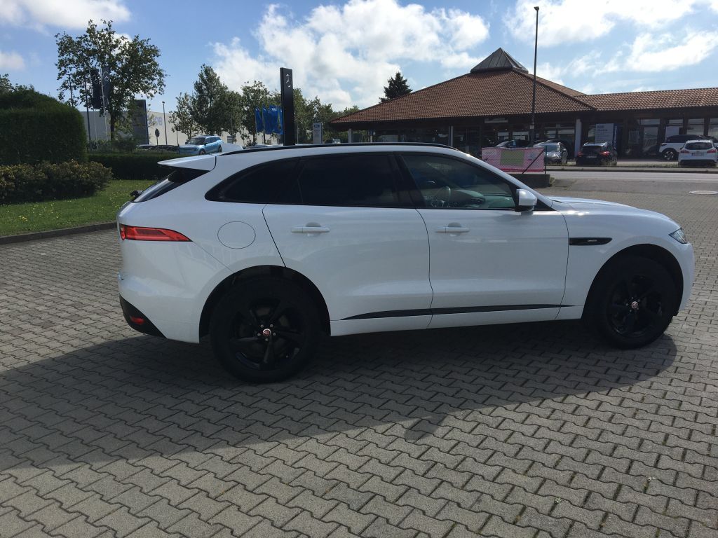 Jaguar F-Pace 2020